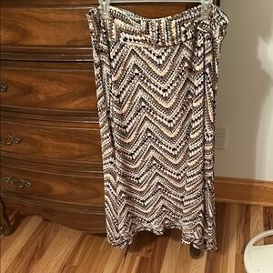 New Directions Multicolor Zigzag A-Line Skirt